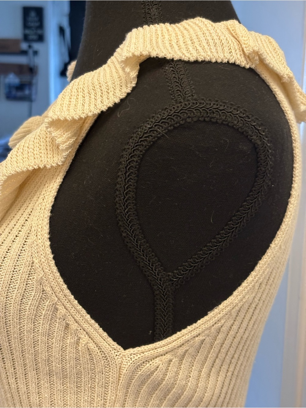 Mango Cream Ribbed Knit Top with Ruffle V-Neck - Picture 7 of 11